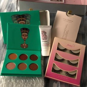 Makeup bundle